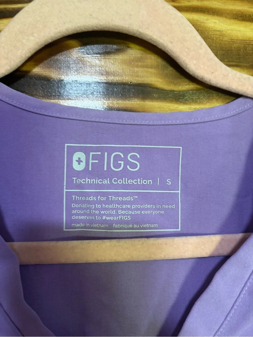 Figs Light Purple Scrub Set with Jogger Pants - Picture 2 of 4